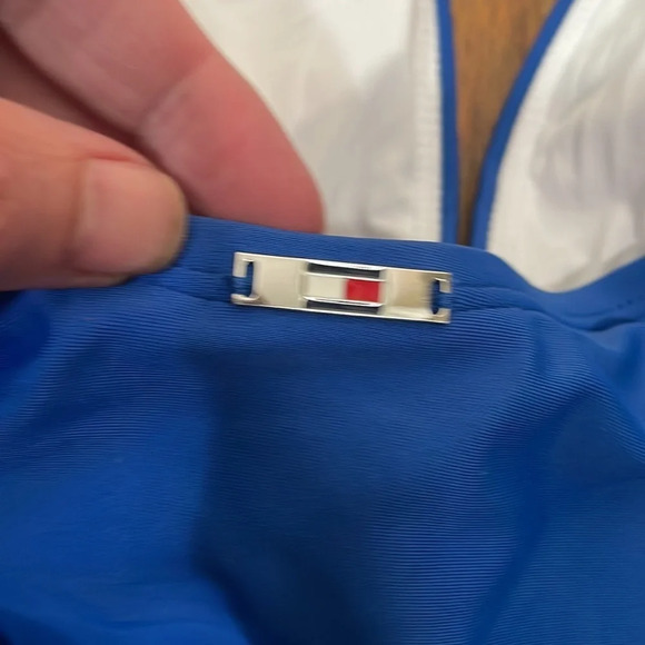 Tommy Hilfiger Ruched Tummy-Control One-Piece Swimsuit Blue size 6 NWT - Picture 4 of 6